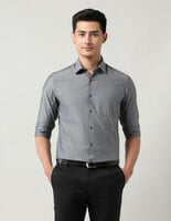 ARROW Men Slim Fit Striped Cut Away Collar Formal Shirt